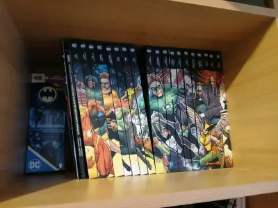 Colección héroes y villanos dc - miniatura 1