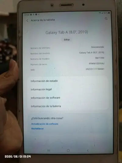 Tablet color blanco con uso - miniatura 4