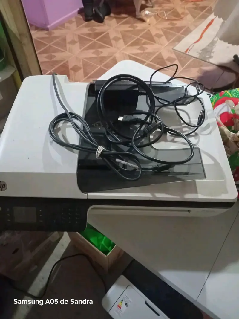 Impresora multifuncional HP usada - 1