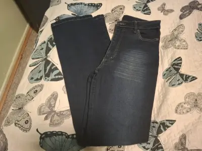 Jeans azul oscuro para mujer - miniatura 1