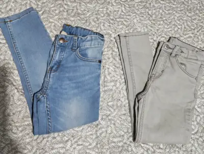 Jeans azul y gris claro para niños - miniatura 2
