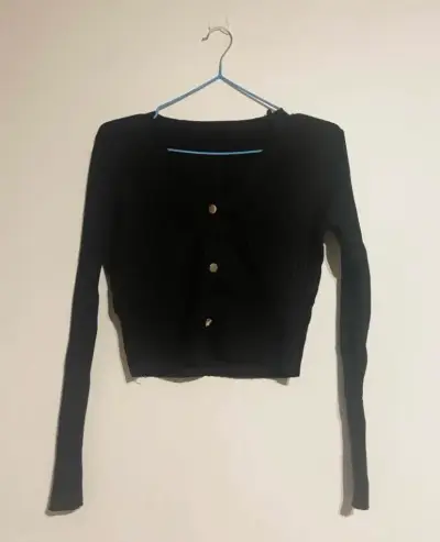 Chaleco negro con botones - miniatura 1