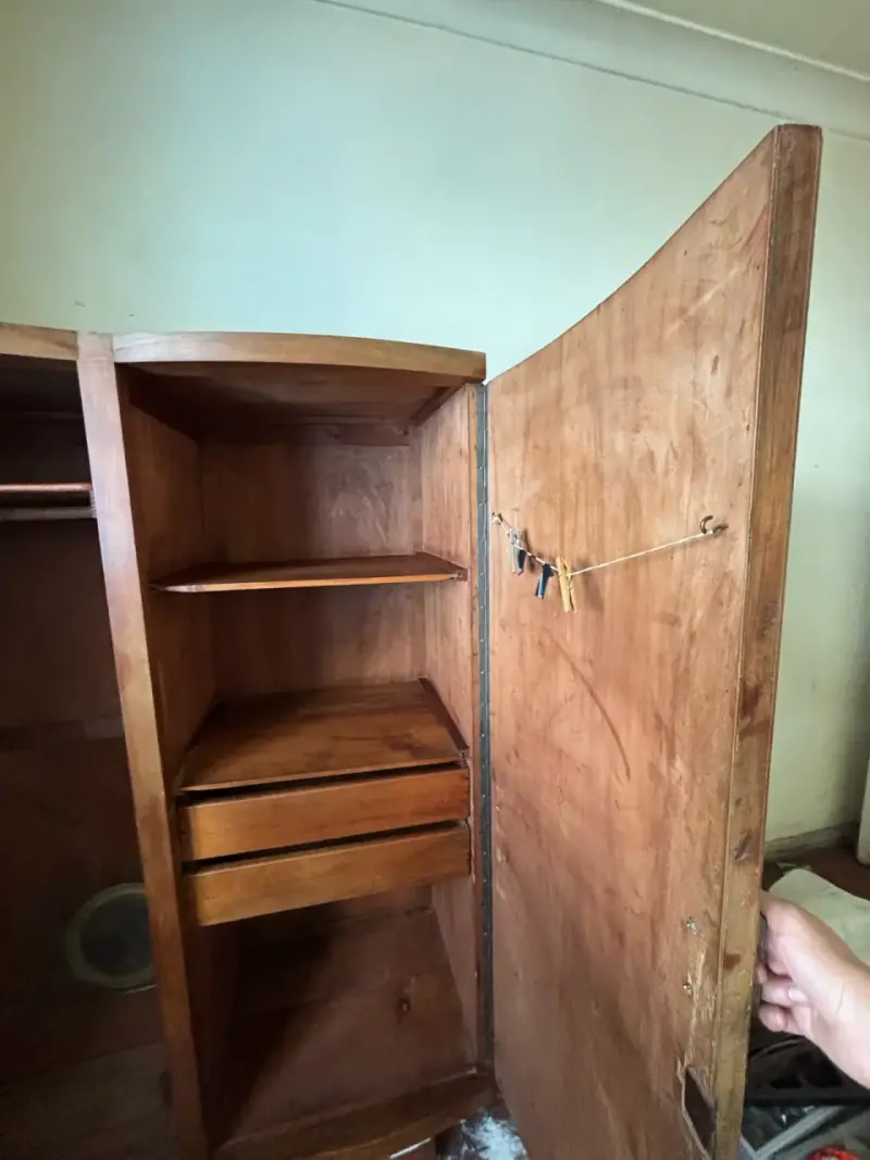 Armario antiguo de madera - 6