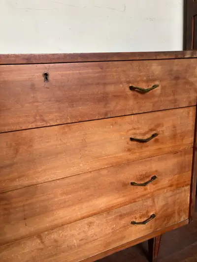 Cómoda de madera vintage - miniatura 3
