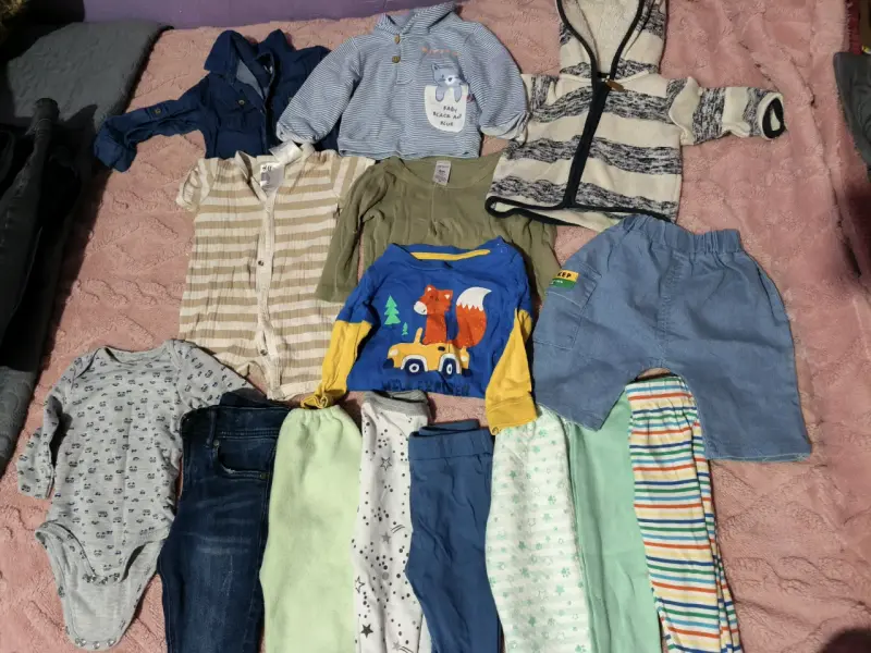 Lote ropa bebé variada - 1