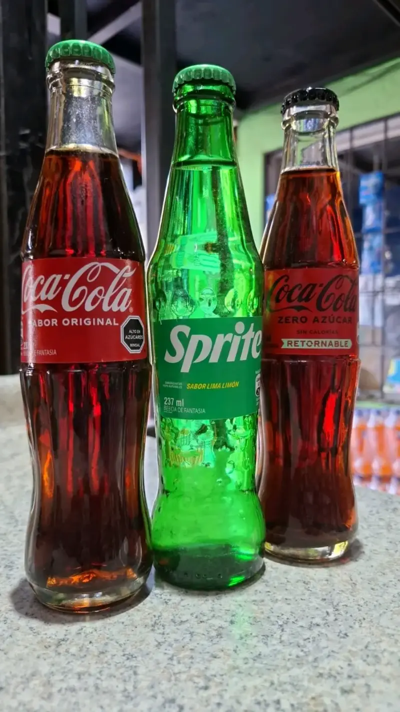bebidas  Coca-Cola fanta y Sprite express $9900