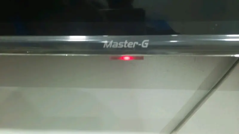Televisor pantalla plana grande - 3