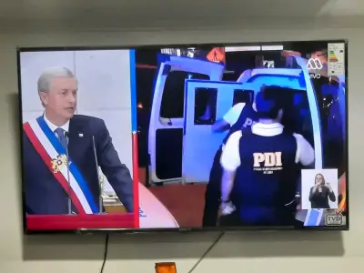 Televisor pantalla plana grande - miniatura 4