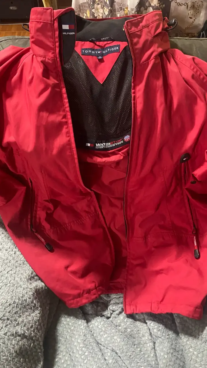 Chaqueta Roja Tommy Hilfiger - 1