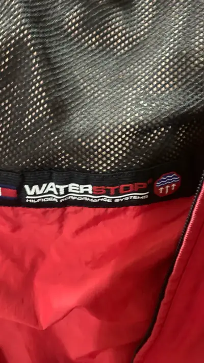Chaqueta Roja Tommy Hilfiger - miniatura 3