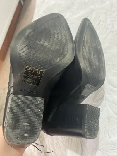 Botines negros de tacón - miniatura 4
