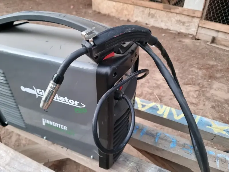 Soldadora Gladiator Pro - 4