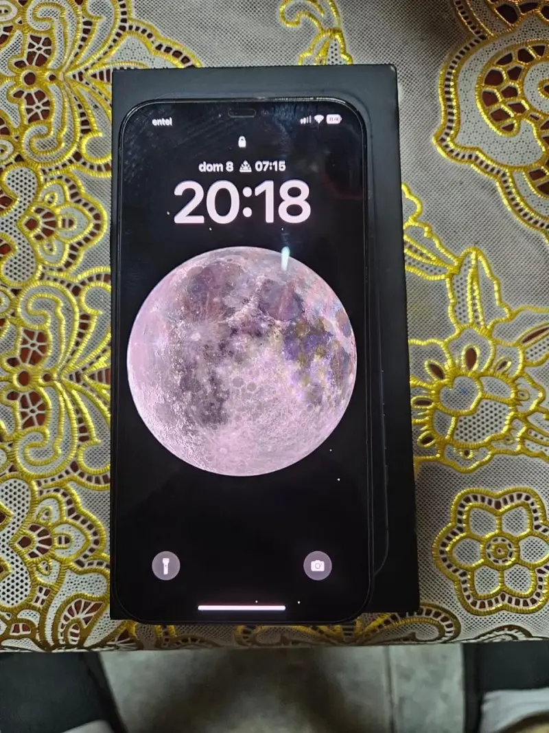 iPhone 12 Pro Max 256 azul - 2