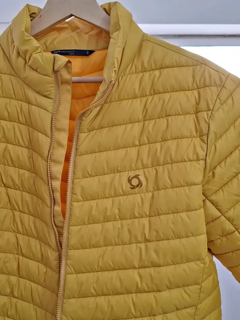 Chaqueta amarilla acolchada - 2