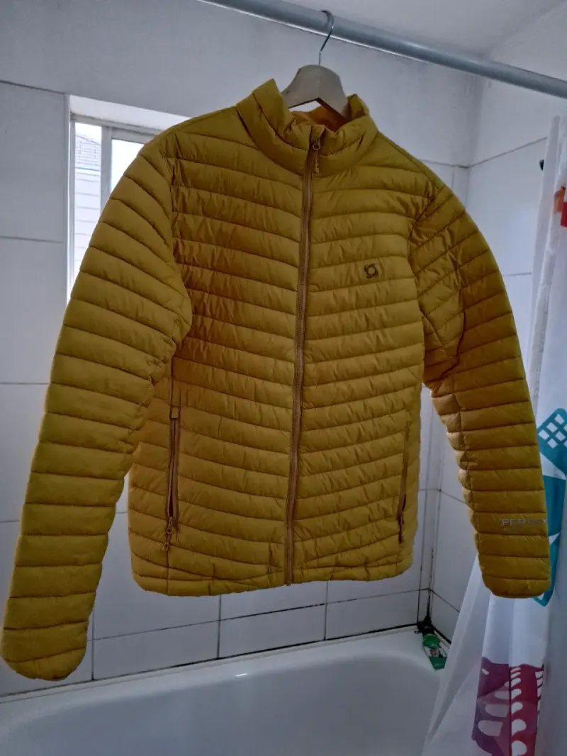 Chaqueta amarilla acolchada - 3