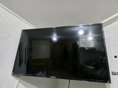 Televisor Smart Tv - miniatura 2