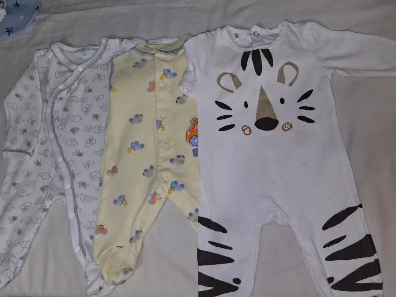 Pijamas de bebé estampados