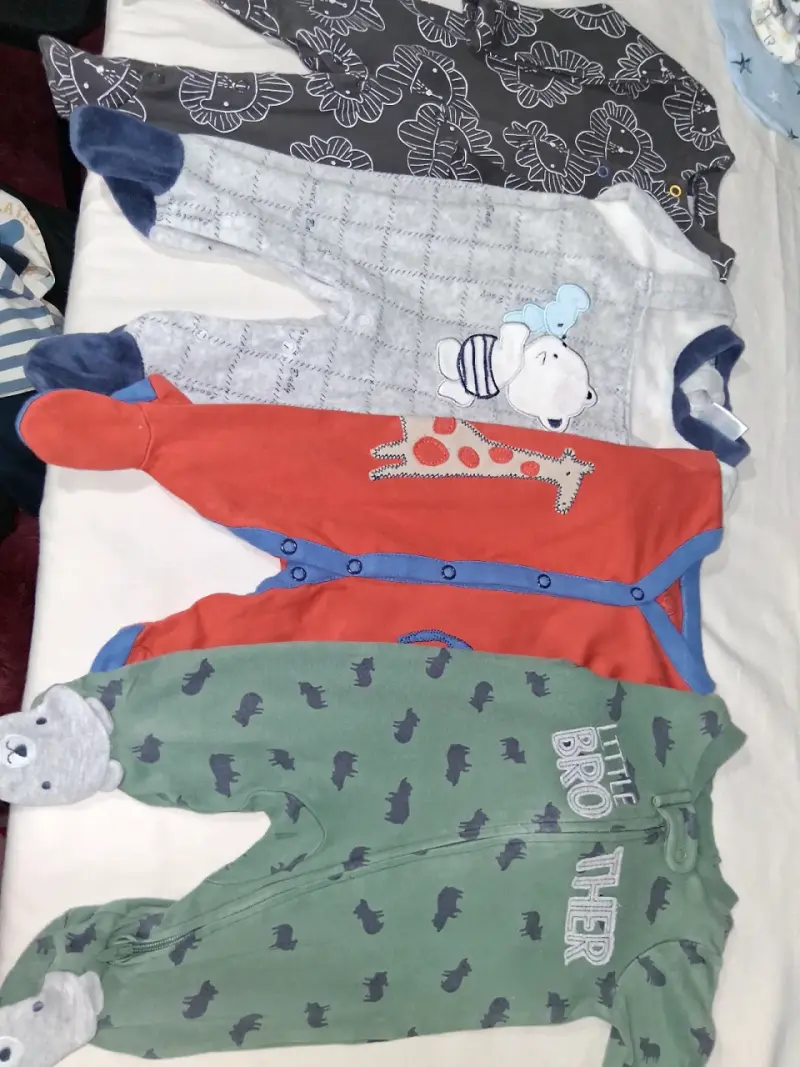 Pijamas de bebé estampados