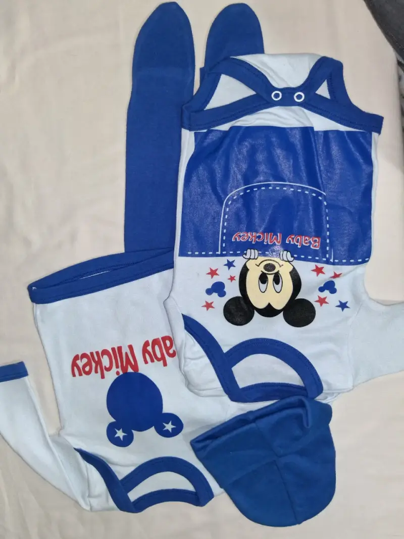 Conjunto de bebé Baby Mickey
