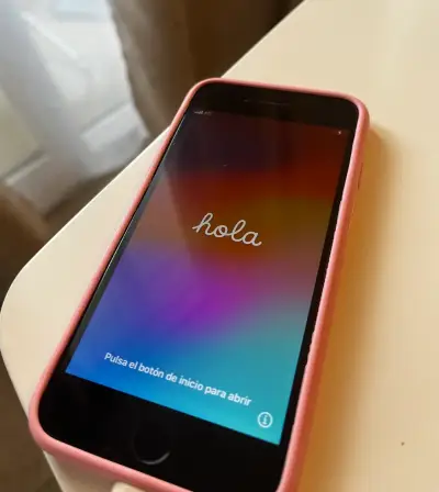 iPhone SE - miniatura 1