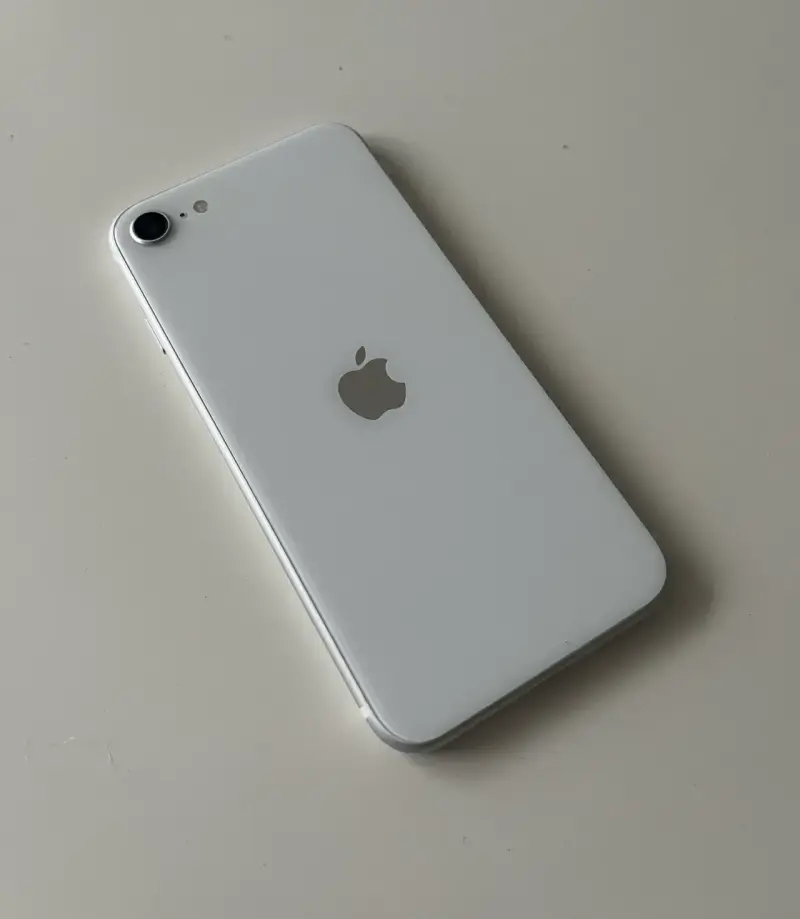 iPhone SE - 2