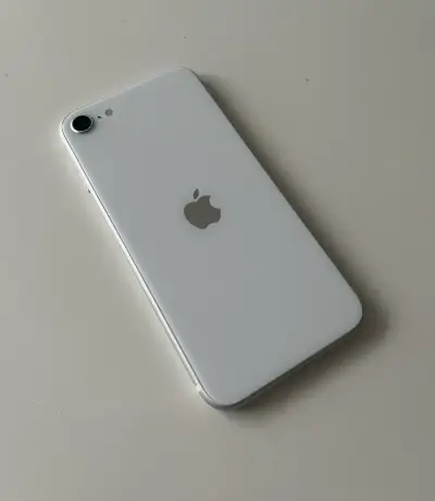 iPhone SE - miniatura 2