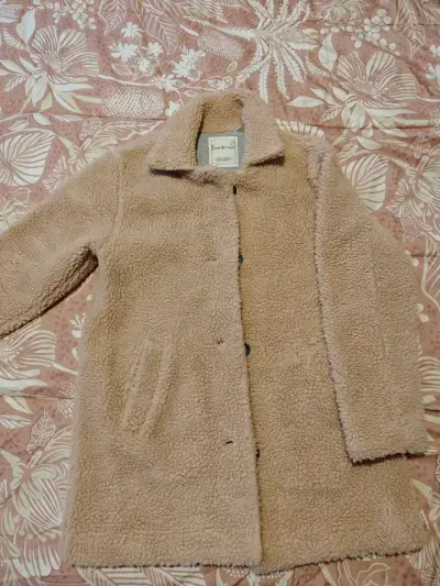 Abrigo de peluche rosado - miniatura 1