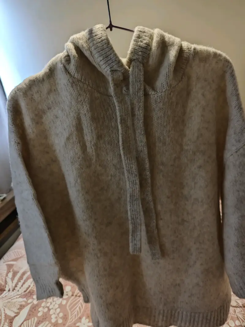 Polerón Beige con Capucha - 1