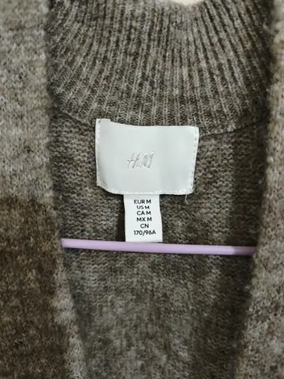 Cardigan de lana gris - miniatura 2