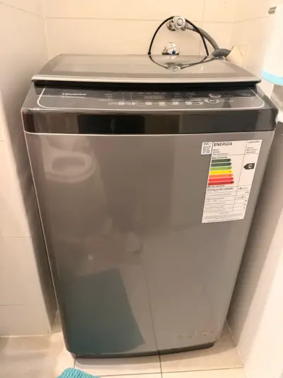 Lavadora Hisense 13 kg gris - miniatura 1