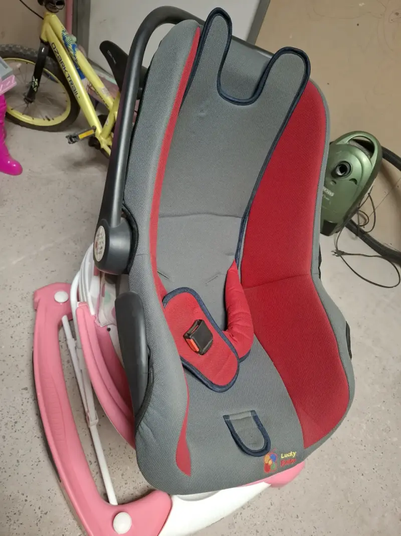 Silla para auto de bebé - 2