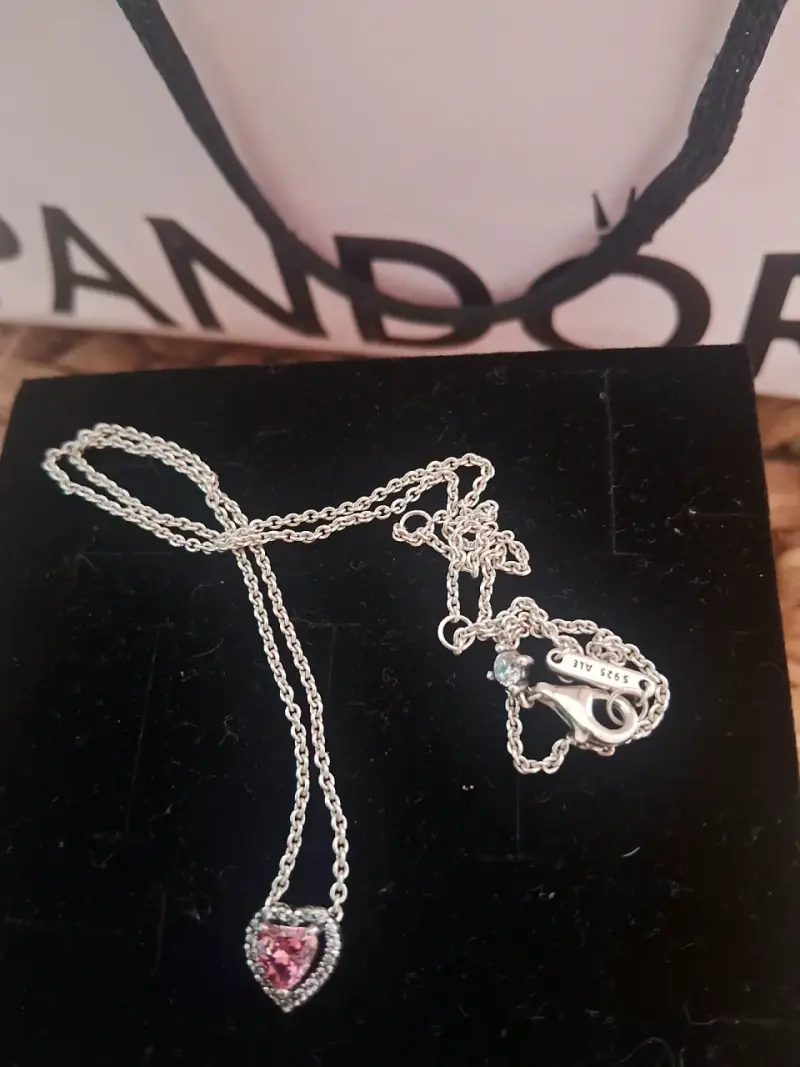Collar Pandora corazón rosa - 1