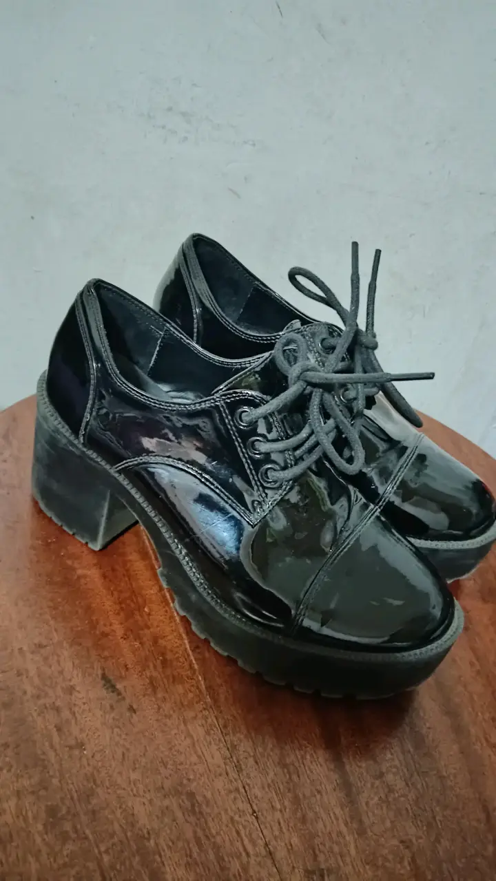 Zapatos, botas y zapatillas - 2