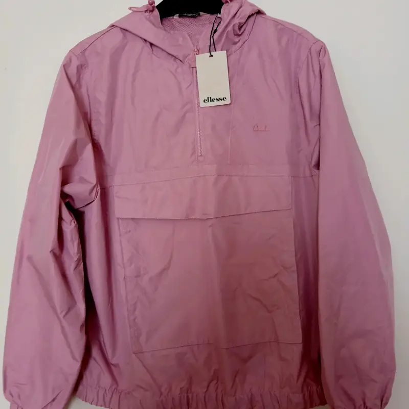 Anorak rosa Ellesse nuevo