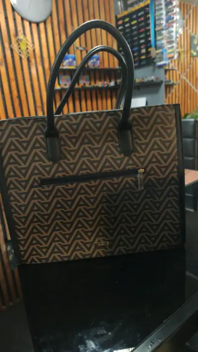 Cartera aldo tote estampada - miniatura 1