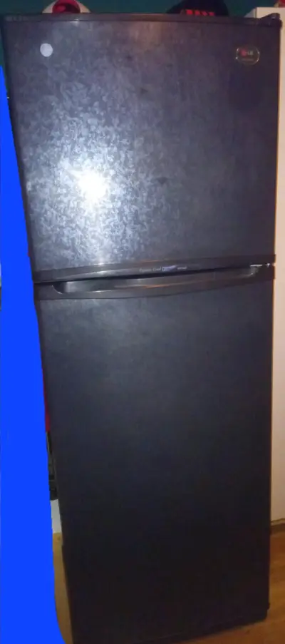 Refrigerador LG negro - miniatura 1