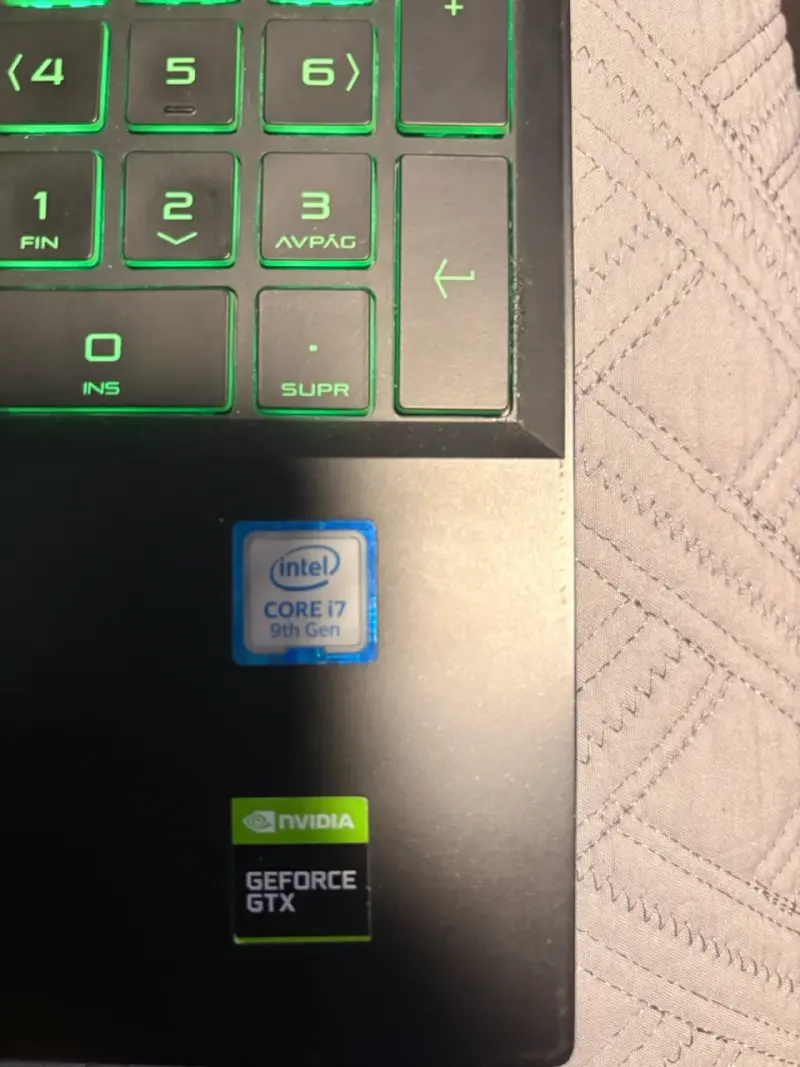 Portátil HP Pavilion Gamer - 3
