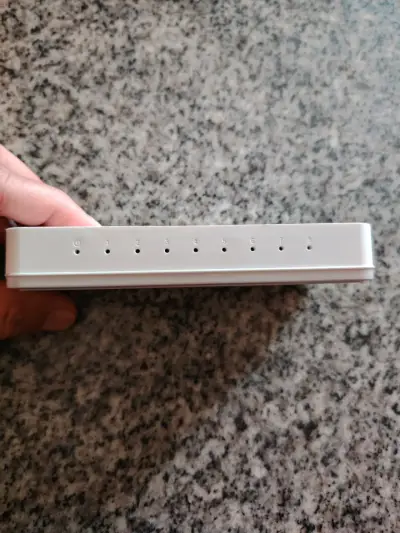 Switch D-Link de 5 puertos - miniatura 3