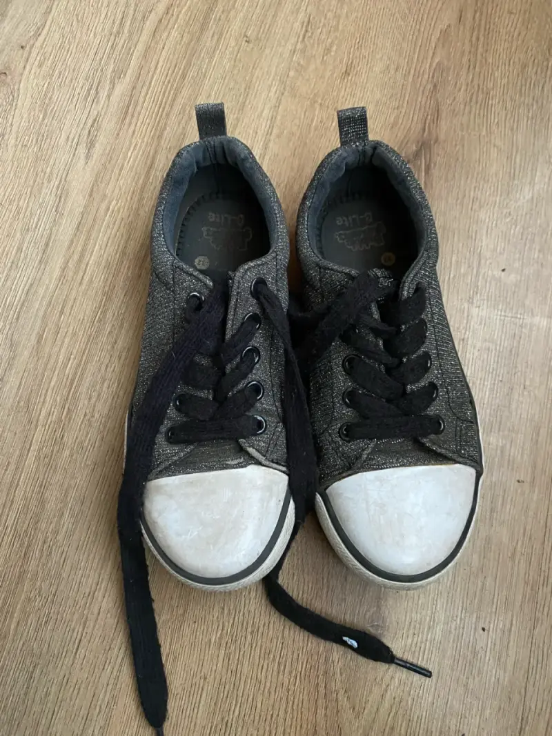 Zapatillas casuales negras - 1