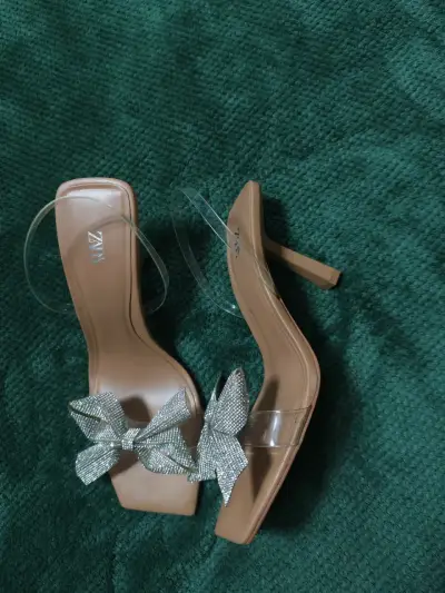 Sandalias ZARA con lazo brillante - miniatura 6