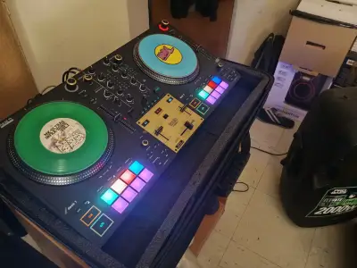 Controlador DJ profesional mezclador - miniatura 1