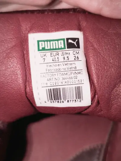 Zapatillas Puma rojas talla 40.5 - miniatura 1