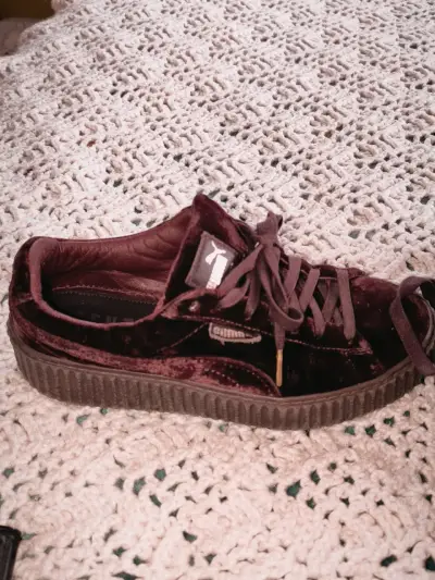 Zapatillas Puma rojas talla 40.5 - miniatura 5