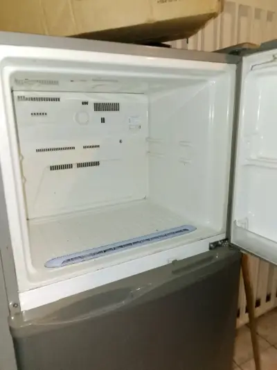 Refrigerador compacto Electrolux - miniatura 4