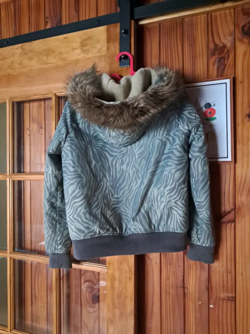 Chaqueta con diseño de camuflaje - 3