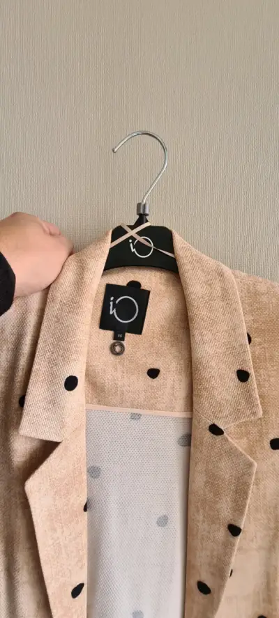Blazer marca IO - miniatura 2