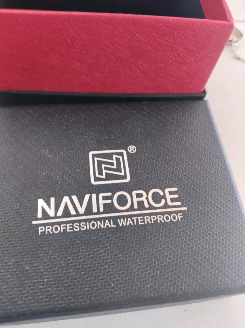Reloj Naviforce deportivo café - 3