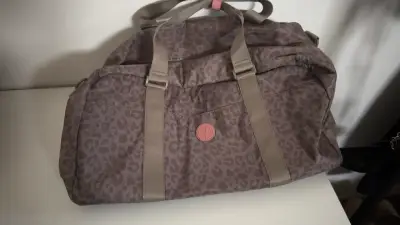 Bolso deportivo estampado leopardo - miniatura 5