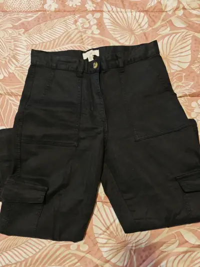 Pantalon cargo negro - miniatura 2