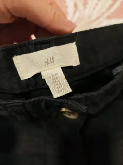 Pantalon cargo negro - miniatura 3